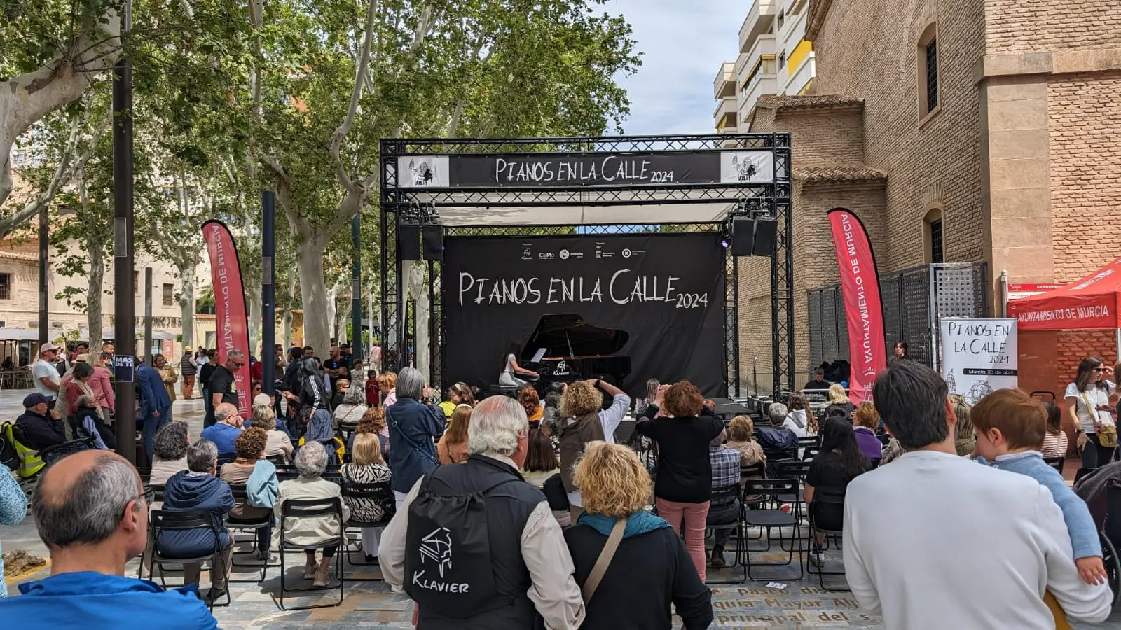 Pianos en la Calle