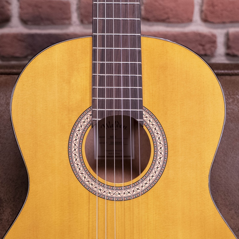 GUITARRA_CLASICA_WALDEN_WAN450W_STANDARD_400(2).jpg