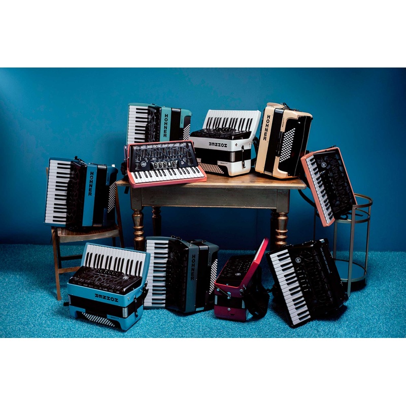 ACORDEON_DE_PIANO_CROMATICO_HOHNER_BRAVO_MYCOLOR_III_72_DAY_(RAL_9010)(1).jpg