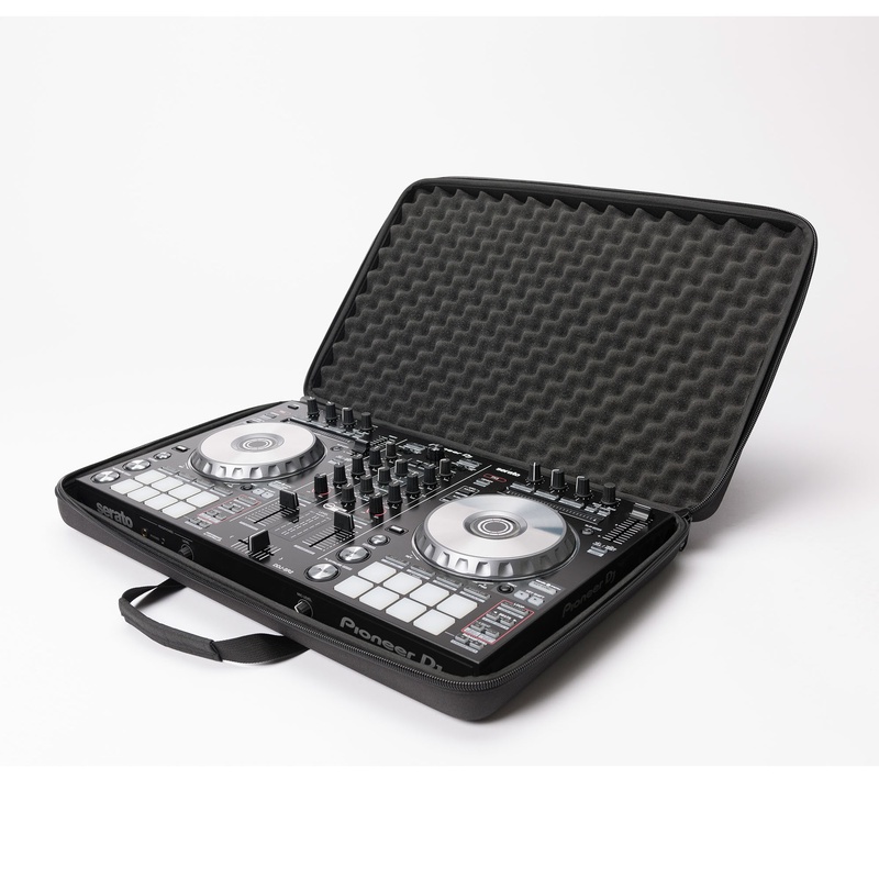 Estuche De Controllers Magma Xl Plus